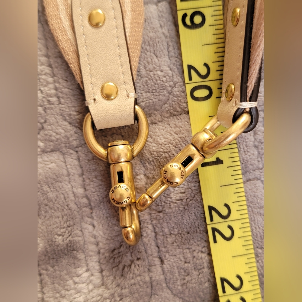 NWT Coach Signature Jacquard Bucket Bag - Picture 14 of 16